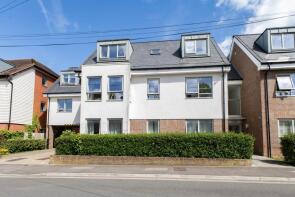 10, Bennett Court, Denne Parade, Horsham RH12 1BU