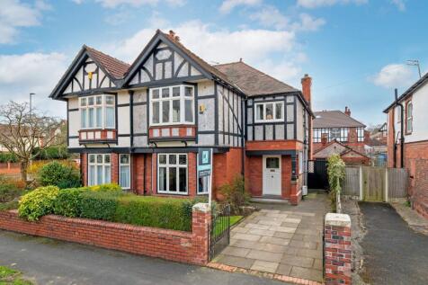 Greenbank Road, Stockton Heath, WA4