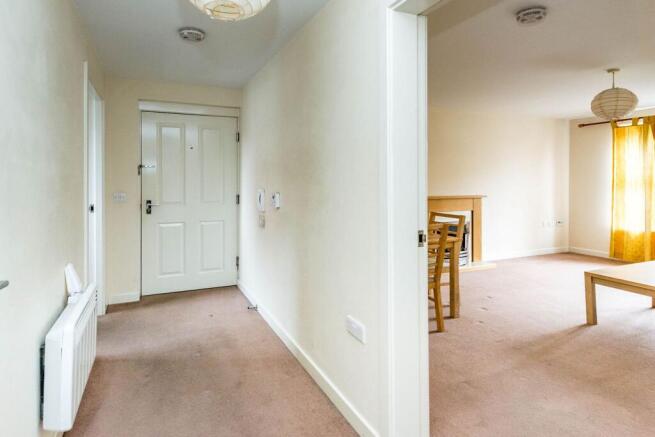 2 bed Flat to rent Image 4