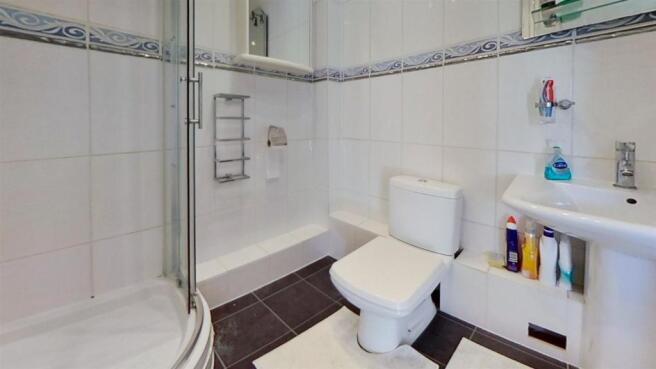 The-Street-Bathroom.jpg