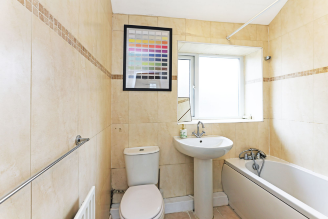 3 bed Semi-Detached for sale Image 12