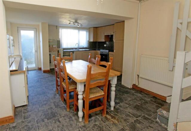 Kitchen Diner....jpg