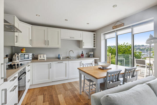 13 Kitchen