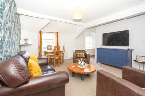 Flat 2, Medical Hall, High Street, Cemaes LL67 0HH