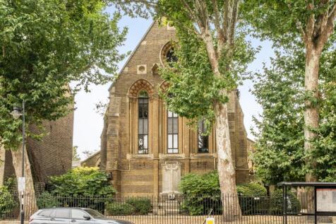 Arundel Square, London, N7