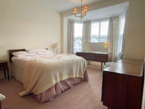 Bed 1