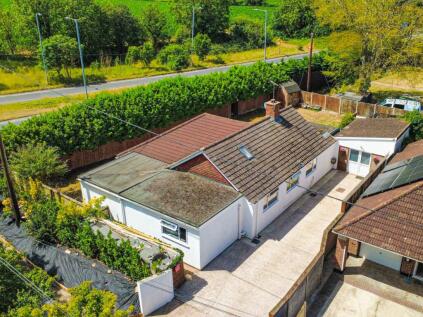 Gravelands Lane, Henlade, Taunton, Somerset