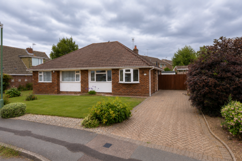 Bramley Crescent, Bearsted, Maidstone, ME15
