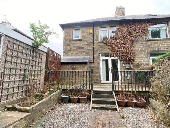 3 bed Semi-Detached for sale Image 10