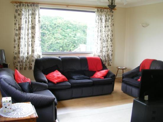 Lounge 1
