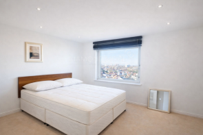 Flat 817, The Blenheim Centre, Prince Regent Road, Hounslow TW3 1NN