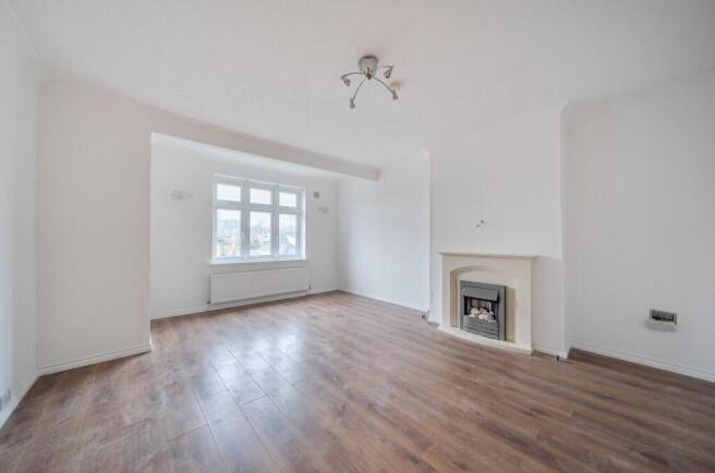 Davidson Frost-Wellings, DFW, Kenneth Gardens,Livi