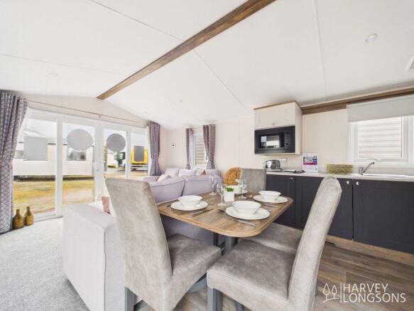 Willerby Malton dining area and kitchen at Lossiem