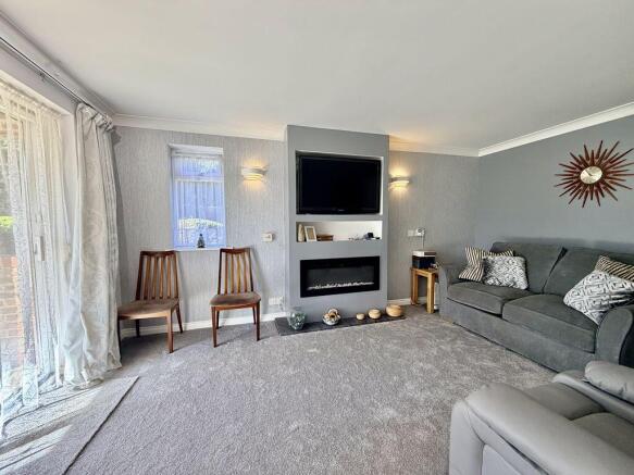 Marlow - Ground Floor Retirement Apartment photo 4