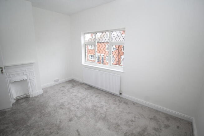 2 bed Terraced for sale Image 8