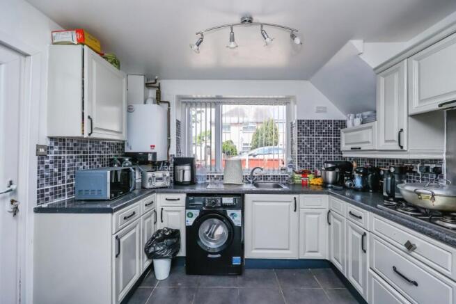 Fitted Kitchen