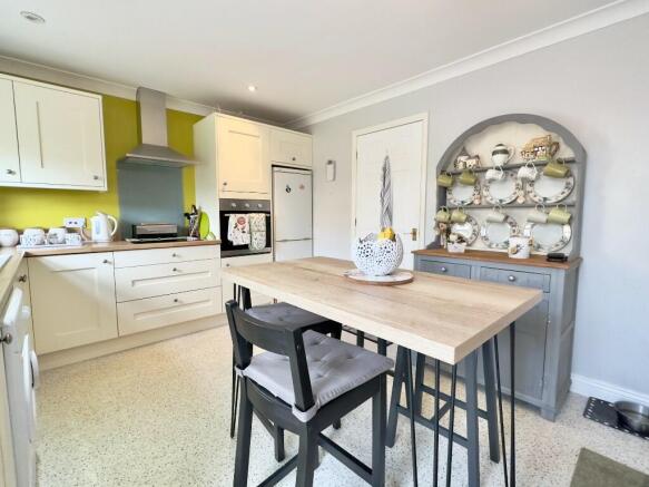 Kitchen/Dining Room