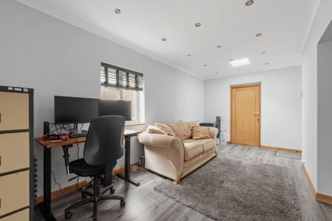 Gym/Office