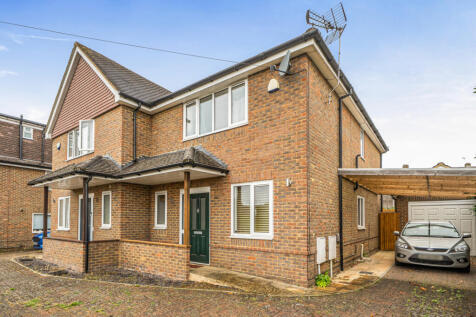 Pond Park Road, Chesham