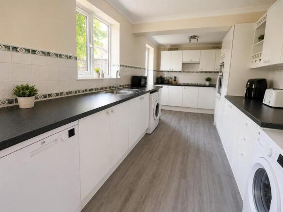 Kitchen.jpeg