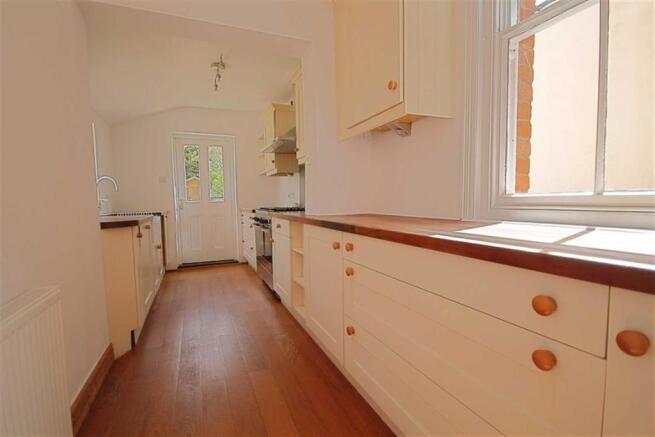 KITCHEN/BREAKFAST RO
