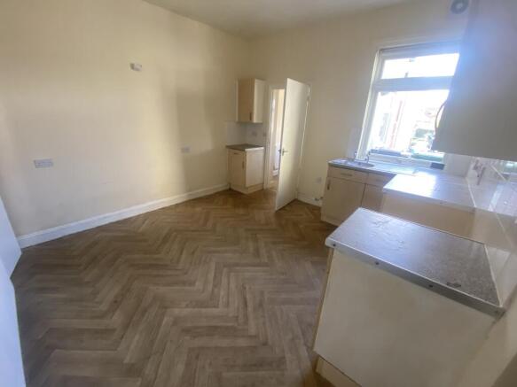 5 Catherine Street, Alfreton, Derbyshire DE55 7JU photo 4