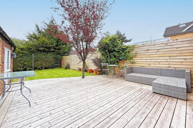4 bed Detached for sale Image 7