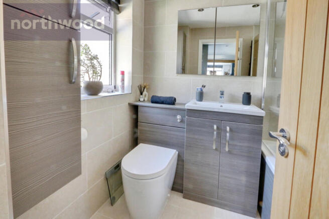 2 bed Terraced for sale Image 9