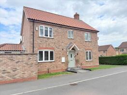 7, Saxonfields Drive, Grimsby DN41 8FN
