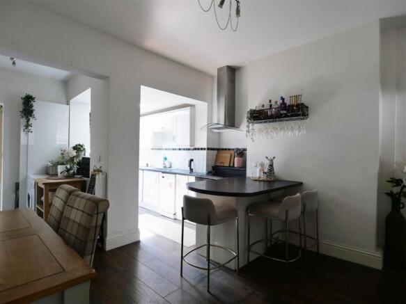 2 bed Terraced for sale Image 4