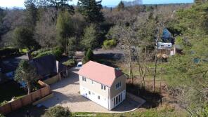 2, West Down, Portsmouth Road, Hindhead GU26 6BQ