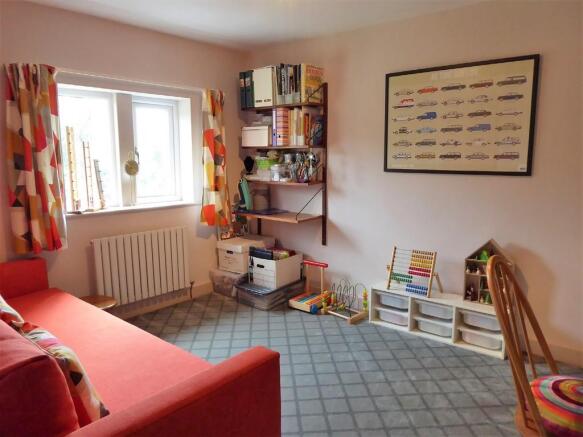 Photo 12