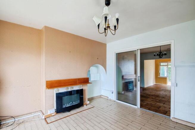 3 bed Semi-Detached for sale Image 8