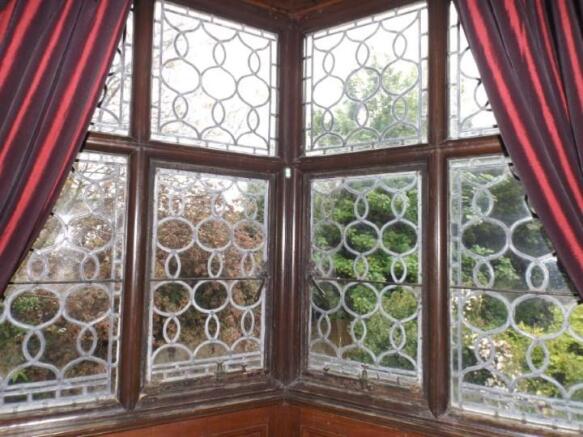 Feature Window
