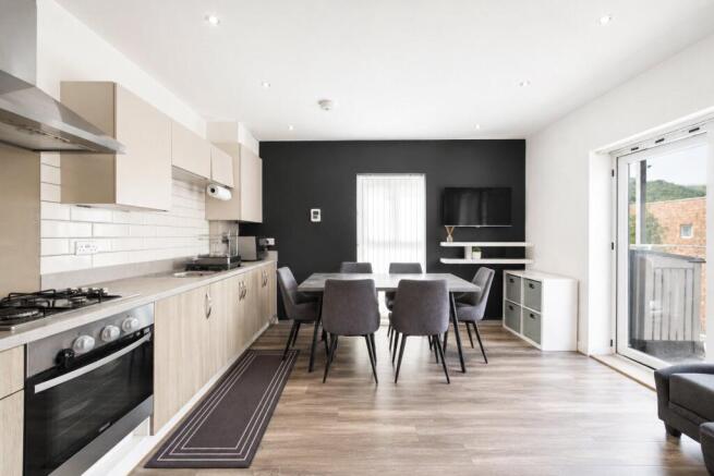 Living Room/Kitchen