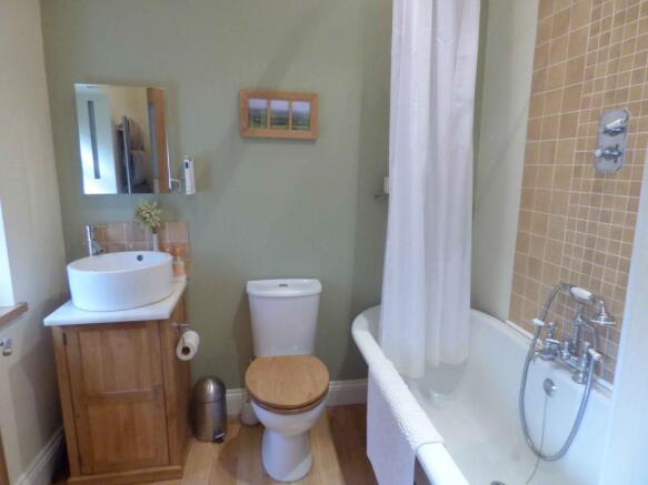 Photo 10