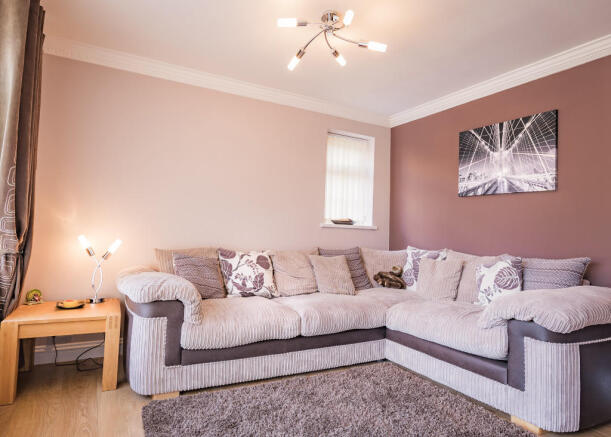 Snug/TV Room