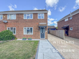 41, Buckingham Road, Hockley SS5 4UX