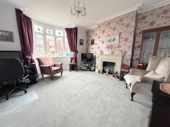 3 bed Semi-Detached for sale Image 5