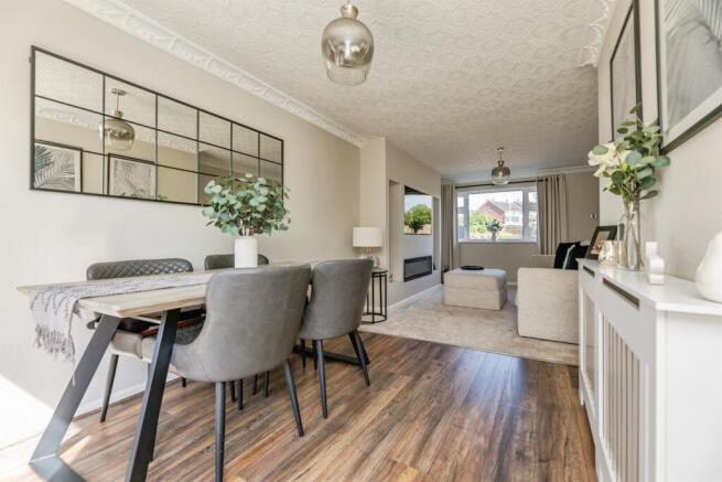 3 bed Terraced for sale Image 7