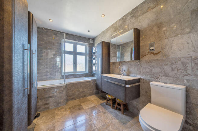 Family bathroom
