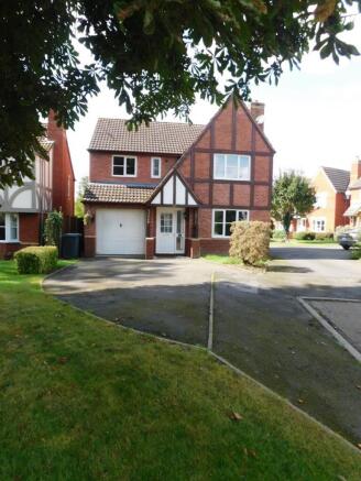 4 Bed Unfurnished Detached