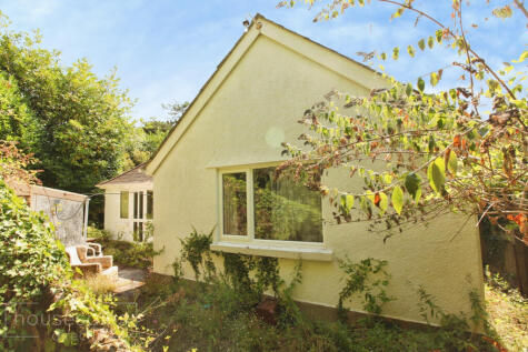 Kingston Lane, Dartmouth, TQ6