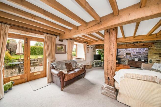 SITTING ROOM