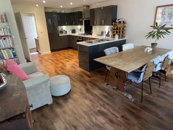 Sitting Room to Kitchen.JPG