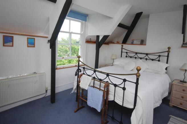 BEDROOM 3 (ANNEX)