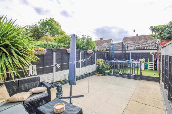 3 bed Town House for sale Image 10