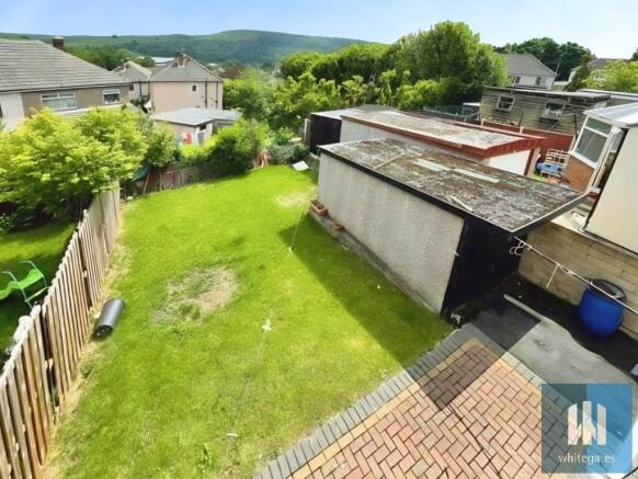 3 bed Semi-Detached to rent Image 7