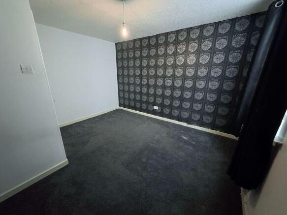 1 bed Flat to rent Image 4