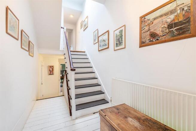 11 Thornlaw Road-3.JPG